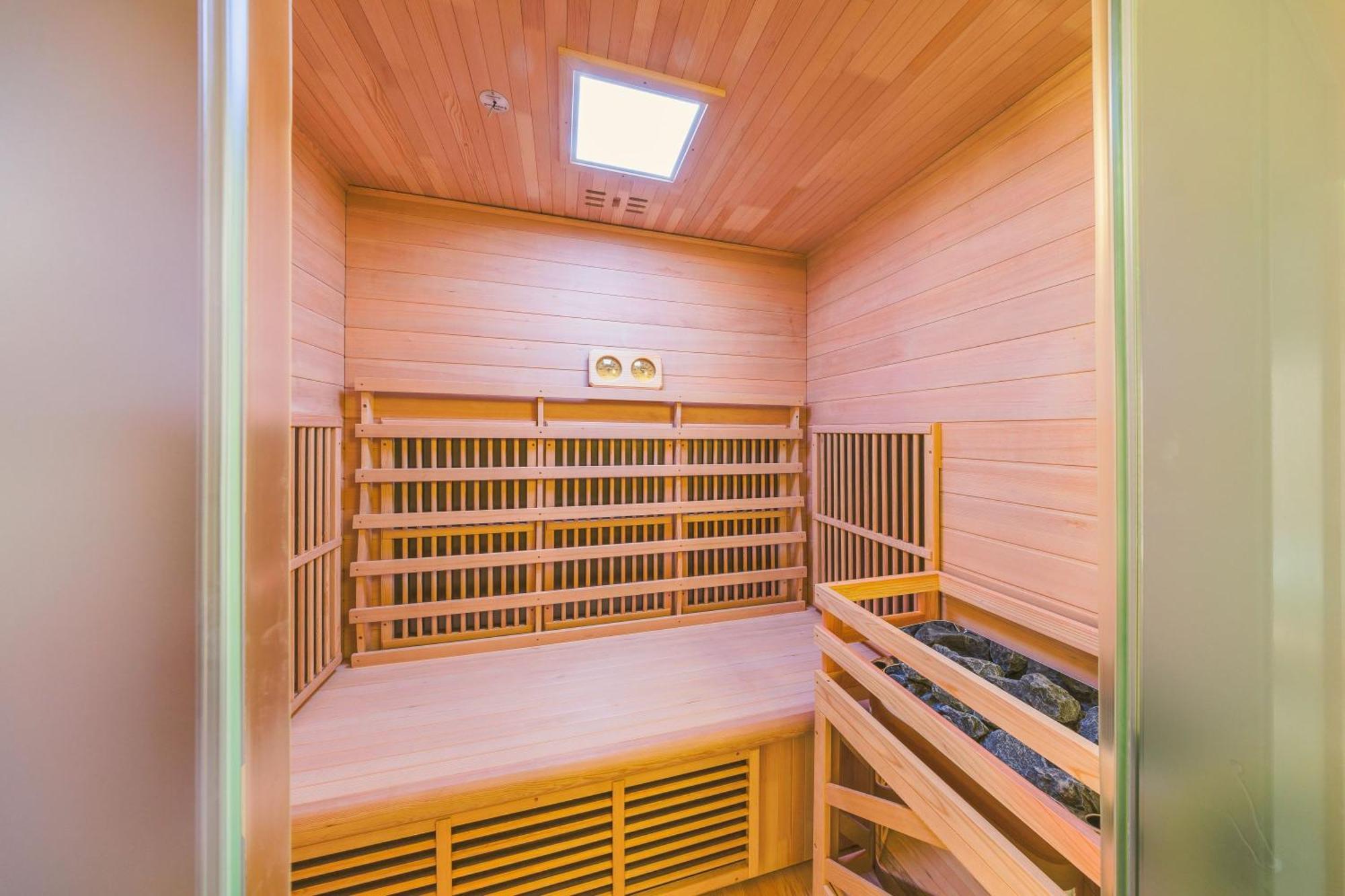 Takamiya Hotel Hammond Yamagata  Exterior photo